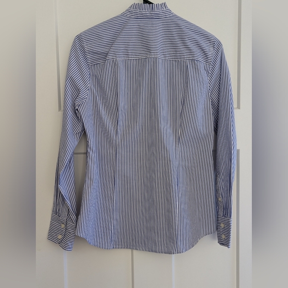 Ladies J. Crew Ruffled Collar Button Up Blouse Size Small - Picture 6 of 6